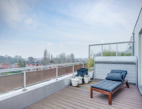 1ère Qualité Vastgoed – Penthouse prêt à emménager avec 2 terrasses spacieuses et un garage box