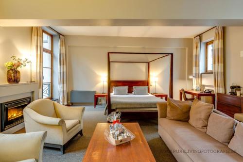 MartinsHotel-7809HDR